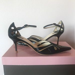 Gorgeous heels by Alexandra Neel